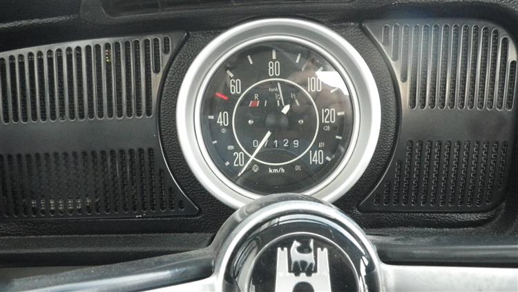 1971VW Type-1 Beetle